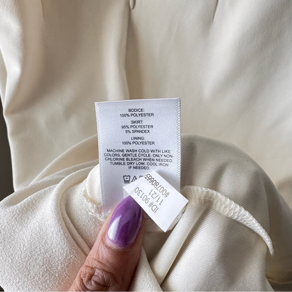 Express White Midi Dress | Cap Sleeves | Modern Chic | NWT Size M - Picture 11 of 11